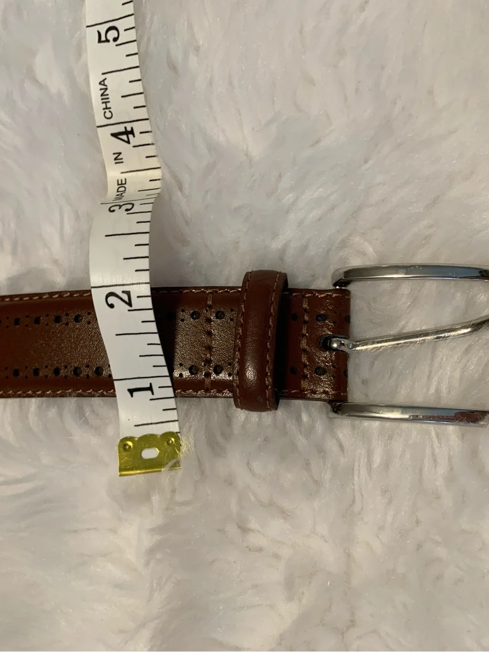 BROOKS BROTHERS men’s 100% leather Brogue details brown belt Size 44 VGUC +